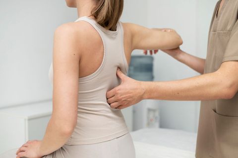 Posture Correction Guide: Improve Daily Body Alignment