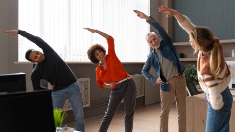 Corporate Wellness Exercises: Practical Guide for Teams